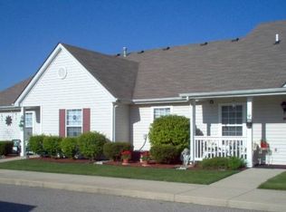2572 Traditions Ct, Franklin, IN 46131