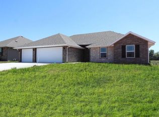 5600 W Pecan St, Springfield, MO 65802