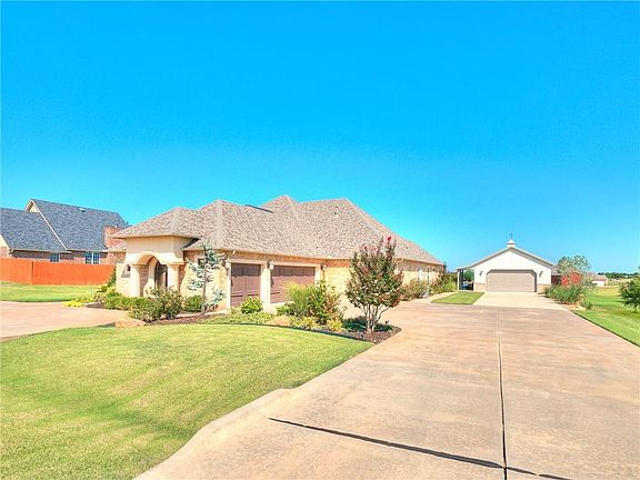 4th image of 15900 Sterling Canyon Dr