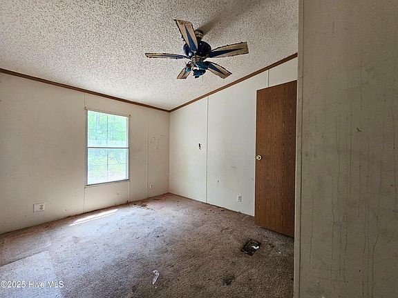 5th image of 9176 Bald Eagle Drive NE