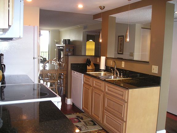2nd image of 1324 Pasadena Ave S APT 307