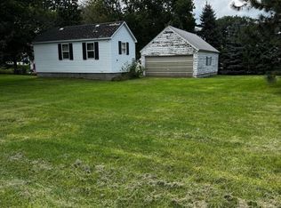 106 W 2nd St S, Truman, MN 56088