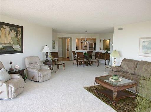3rd image of 1825 Mooringline Dr #Penthouse F