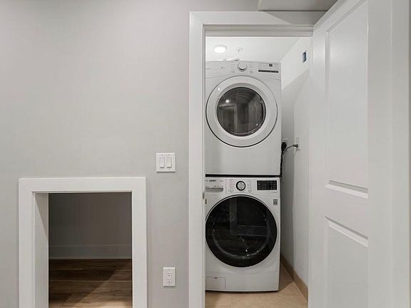 5th image of 1939 W Berks St APT 2