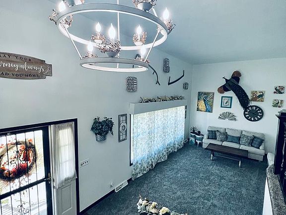 5th image of 255 Edmond Dr