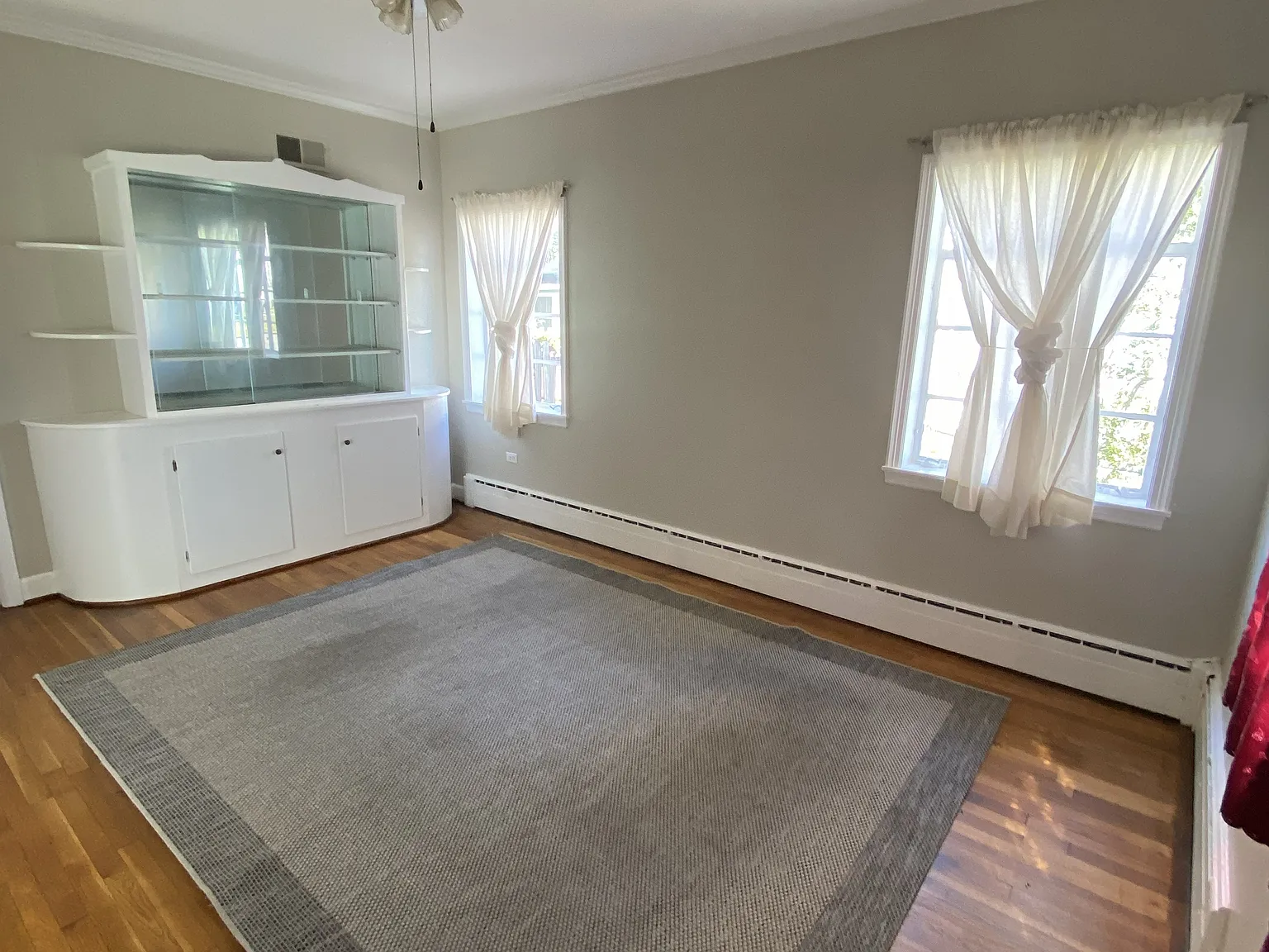 3 bed, 1884 sqft, $1,250 — Photo 2