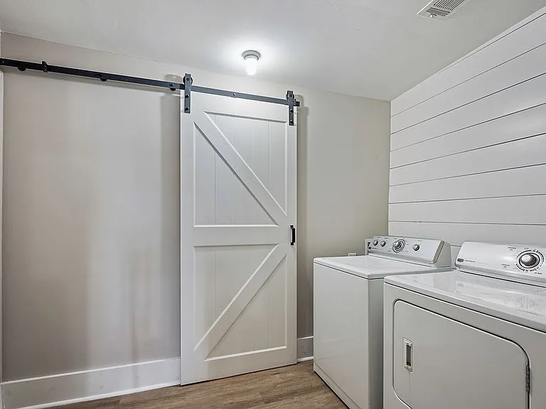 184 Dahlia Ave NW — Photo 20
