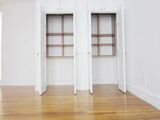 Rented by City Connections Realty | media 19