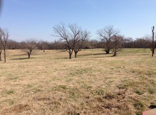 14 E Gray St, Des Moines, IA 50315