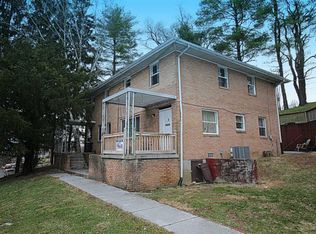 401 Willow Cir, Pearisburg, VA 24134