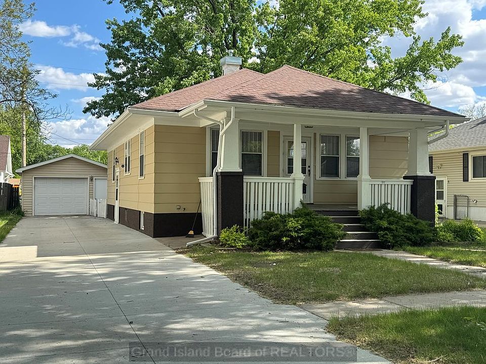 1st image of 507 W 15th St