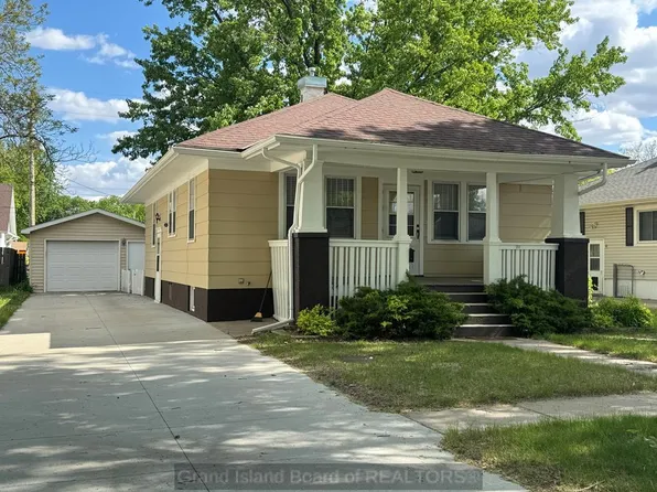 507 W 15th St, Grand Island, NE 68801