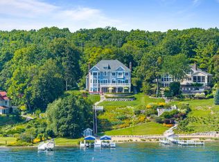 N2224 Bonnie Brae Ln, Lake Geneva, WI 53147