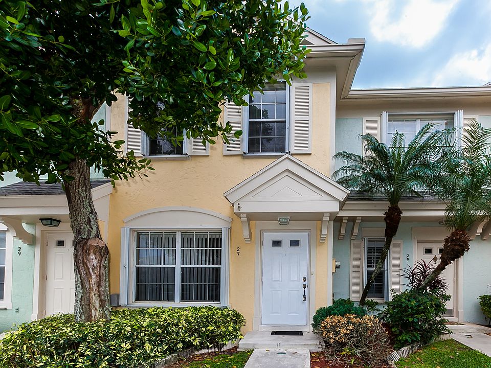1st image of 27 Simonton Cir #27