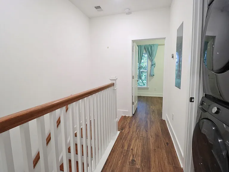 307 Saint Anns Aly — Photo 19