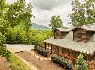 517 Luther Burbank Dr, Lake Lure, NC 28746