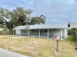1065 Riverview Dr, Moore Haven, FL 33471