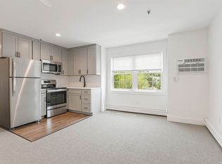 100 Mariners Way APT 303, Pt Jefferson, NY 11777