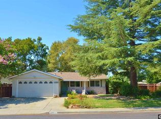 877 Brittany Ln, Concord, CA 94518