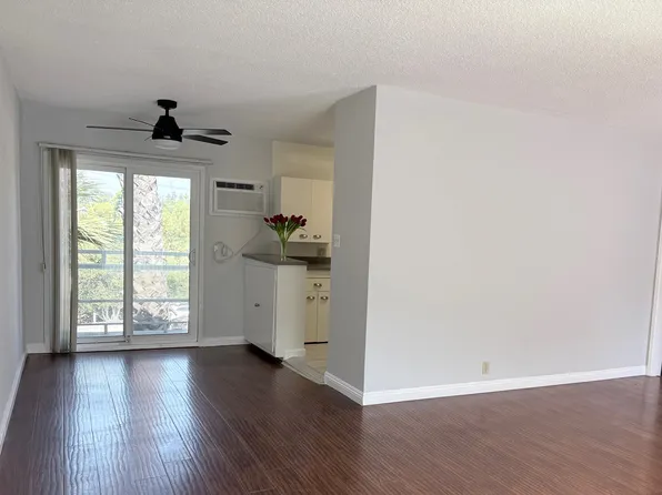 1645 Amberwood Drive, South Pasadena, CA 91030