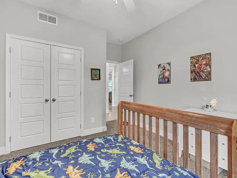 323 Crusaw Dr — Photo 18
