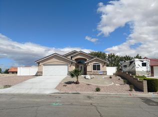13365 Stoneridge Dr, Victorville, CA 92395