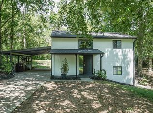 4935 Island Home Rd, Louisville, TN 37777