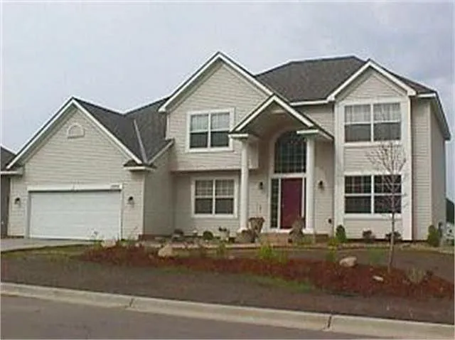2705 Oak Lawn Dr