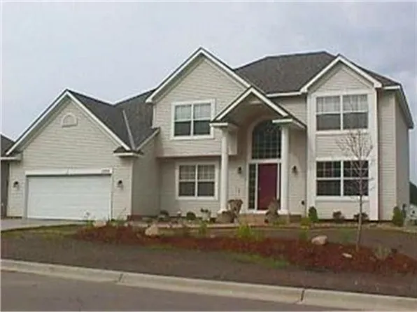 2705 Oak Lawn Dr, Northfield, MN 55057