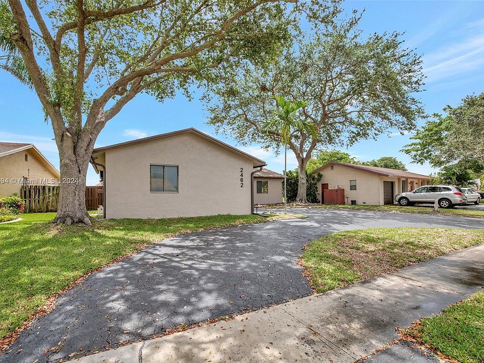 1st image of 2462 NW 108th Ter