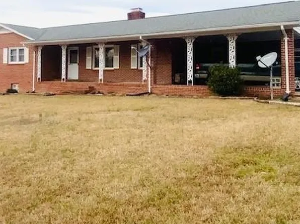 5939 Dry Bread Rd, Emporia, VA 23847