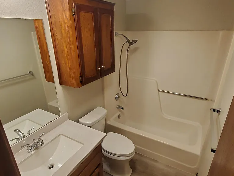 603 Nimrod Rd — Photo 6