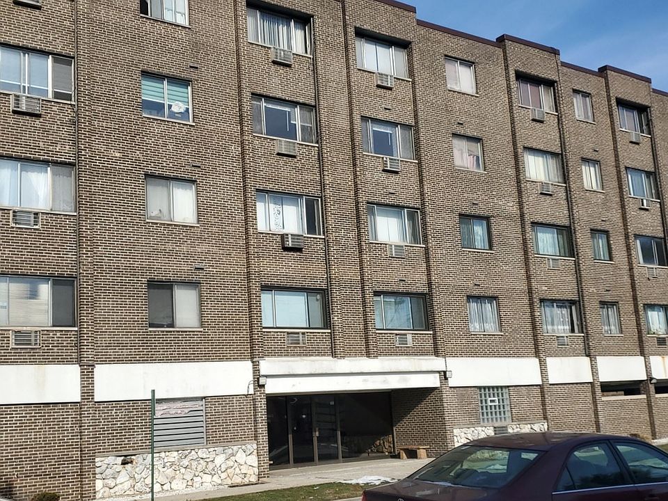 1st image of 7650 W Altgeld St APT 302