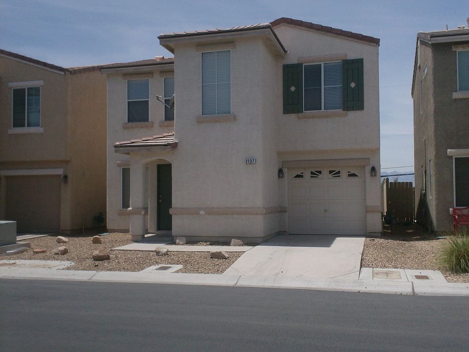 ' Front View_09202016