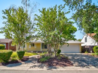 3808 Woodcrest Rd, Sacramento, CA 95821