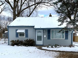 957 33rd St SW, Wyoming, MI 49509