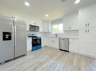 10015 Old Towne Ln, Sugar Land, TX 77498