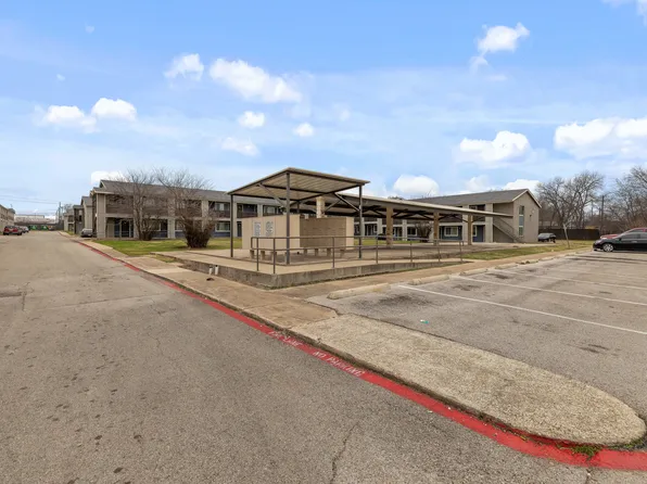 Waverly Apartments, 1025 W Wheatland Rd, Dallas, TX 75232