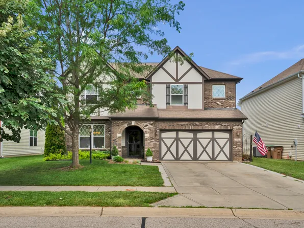 1975 Lakecrest Dr, Columbus, IN 47201