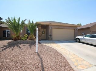 2317 Tierra Blanda Dr, El Paso, TX 79938