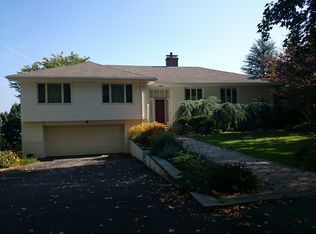 151 Shaw Rd, Brookline, MA 02467