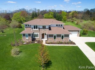 7667 Rodao Dr SE, Caledonia, MI 49316