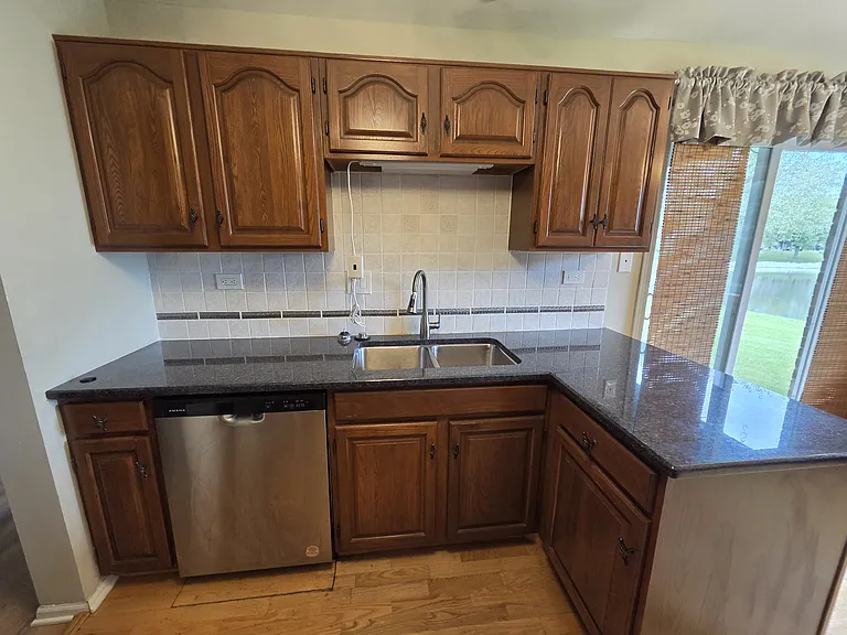 228 Memory Ln #14-1 — Photo 8