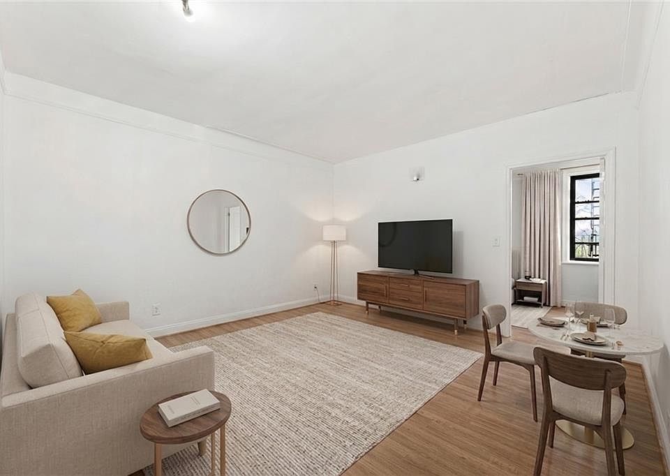 1st image of 1620 E 2nd St APT 5F