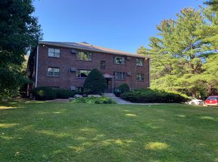 35 Swanson Ct APT 32D, Boxboro, MA 01719