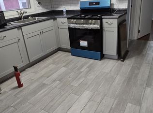 93 Stuyvesant Ave FLOOR 2, Jersey City, NJ 07306