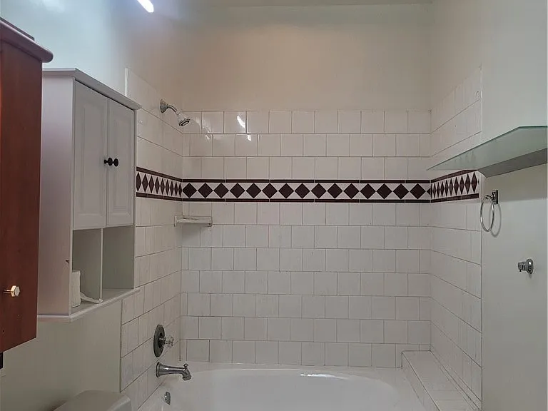 312 W 5th St #922 — Photo 22