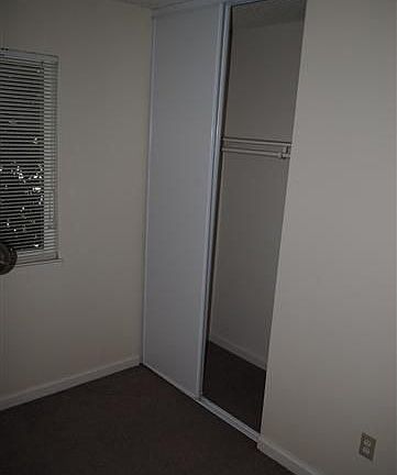 5th image of 2421 Sandalwood Dr