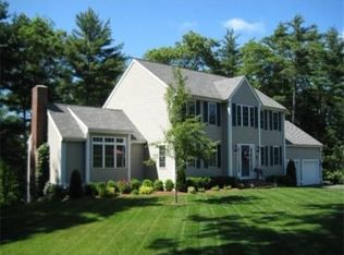 39 Edward Dr, Pembroke, MA 02359