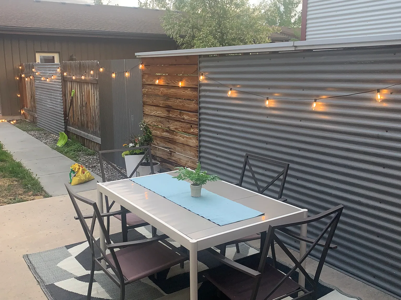 2 bed, 1200 sqft, $2,200 — Photo 3
